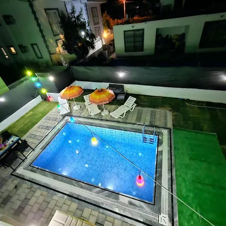 Villa Can Fethiye מלון 4*